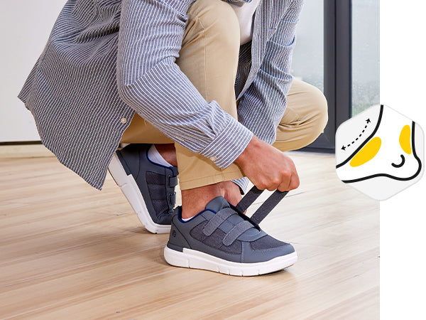 Stitch-Free Comfort Experience Friction-Free Bliss and protective and soft foam padding provide comfort and reduces shock from external impact.