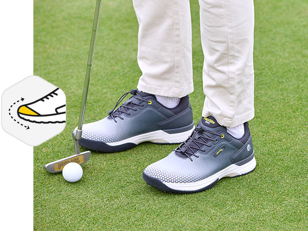 Wide toe clearance golf shoes