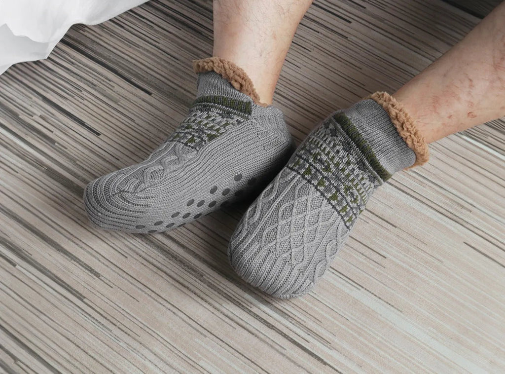FitVille Knitted Thermal Socks (Unisex) - 3