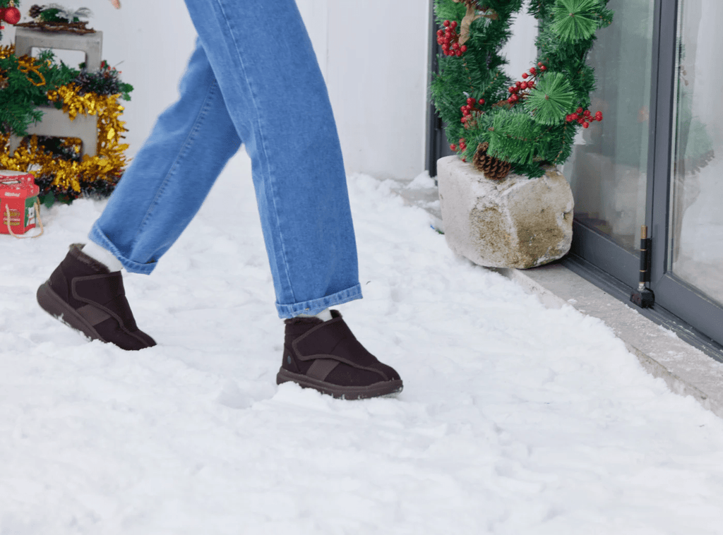 FitVille Men's EasyTop Diabetic Winter Boots V1 - 12