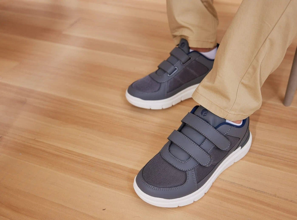 FitVille Men's EasyTop Duo Strap Diabetic Shoes V3 - 10