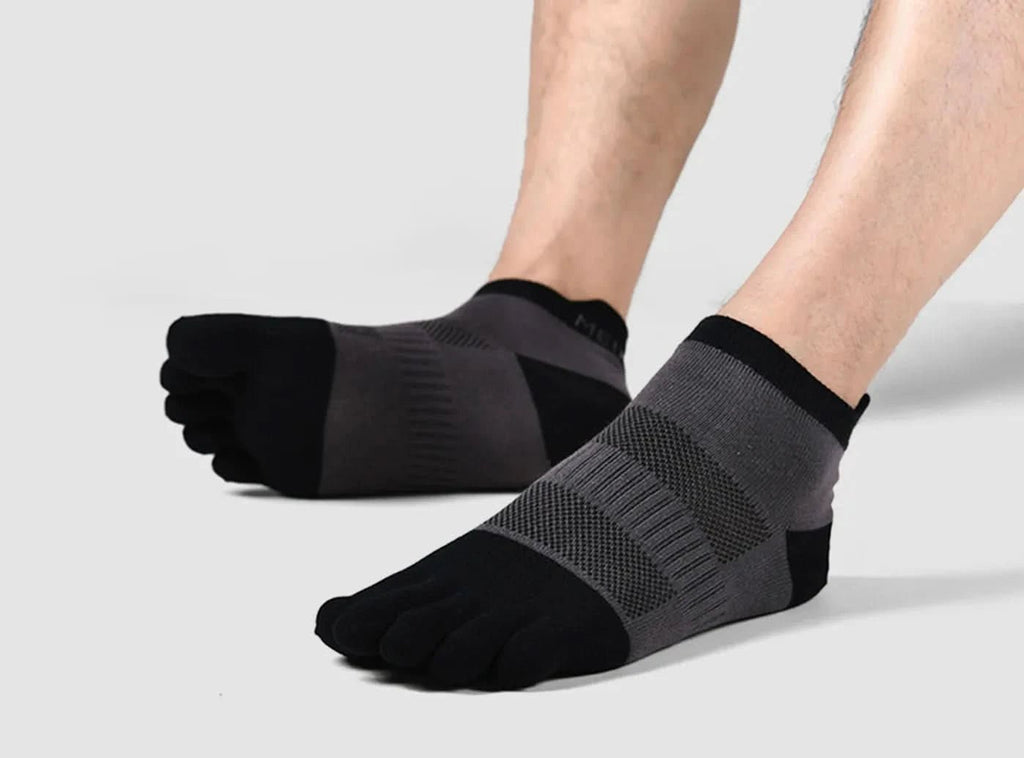 FitVille Unisex Five - Toe Anti - Odor Sweat - Absorbing Socks 2 - Pair Bundle - 8