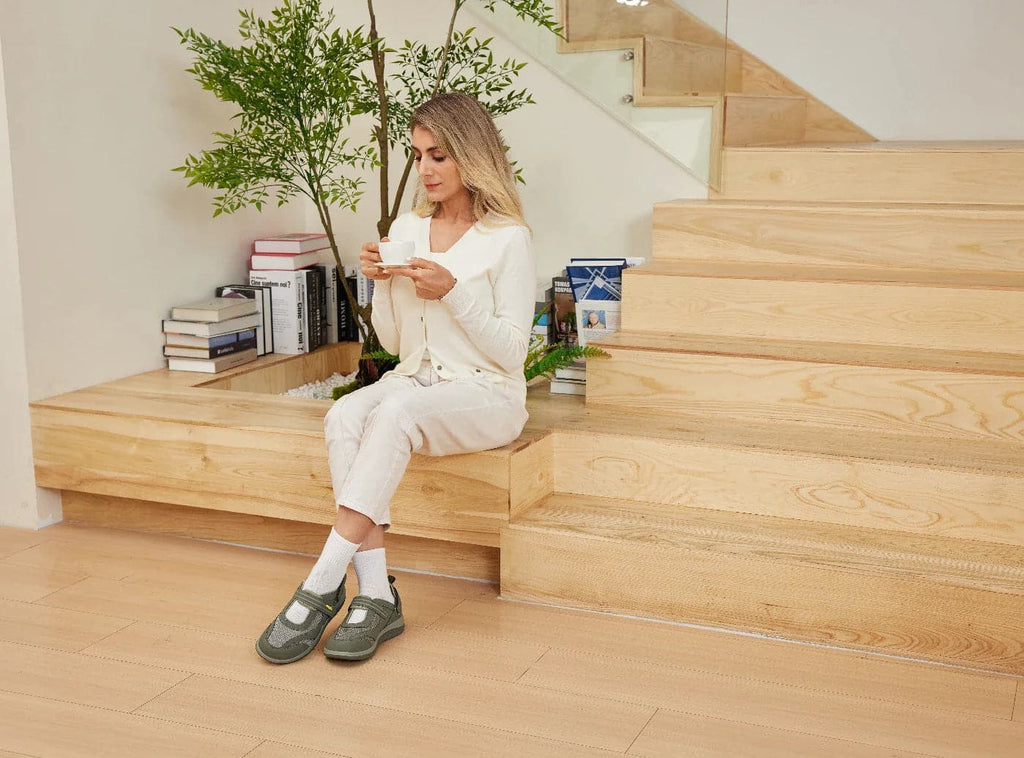 FitVille Women's FlexiWalk Mary Jane Sandal V1 - 12