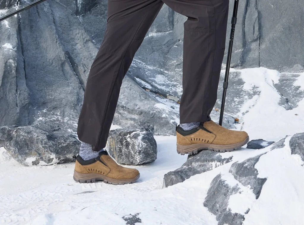 Men's StriderX Outdoor Slip - On V2 - 6